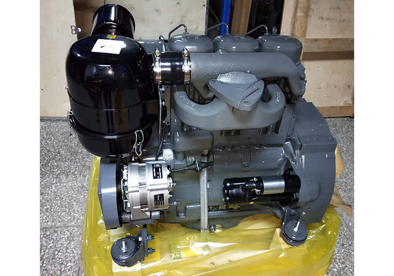 เครื่องยนต์ 3 สูบ DEUTZ F3L912